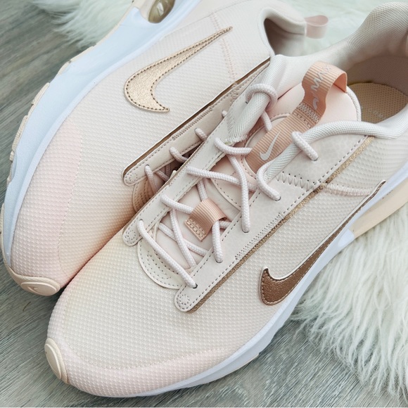 NWT Nike Air Max Intrlk Lite Women’s Shoes - Picture 8 of 9